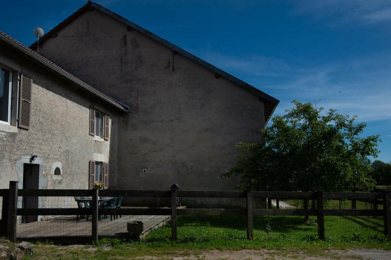 Gite La Janiat Montigny-sur-l'Ain Exteriér fotografie